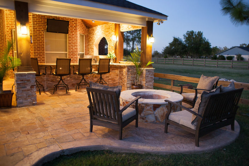 Building Outdoor Fireplaces, How To Build An Outdoor Patio Fireplace