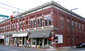 Muncie, IN